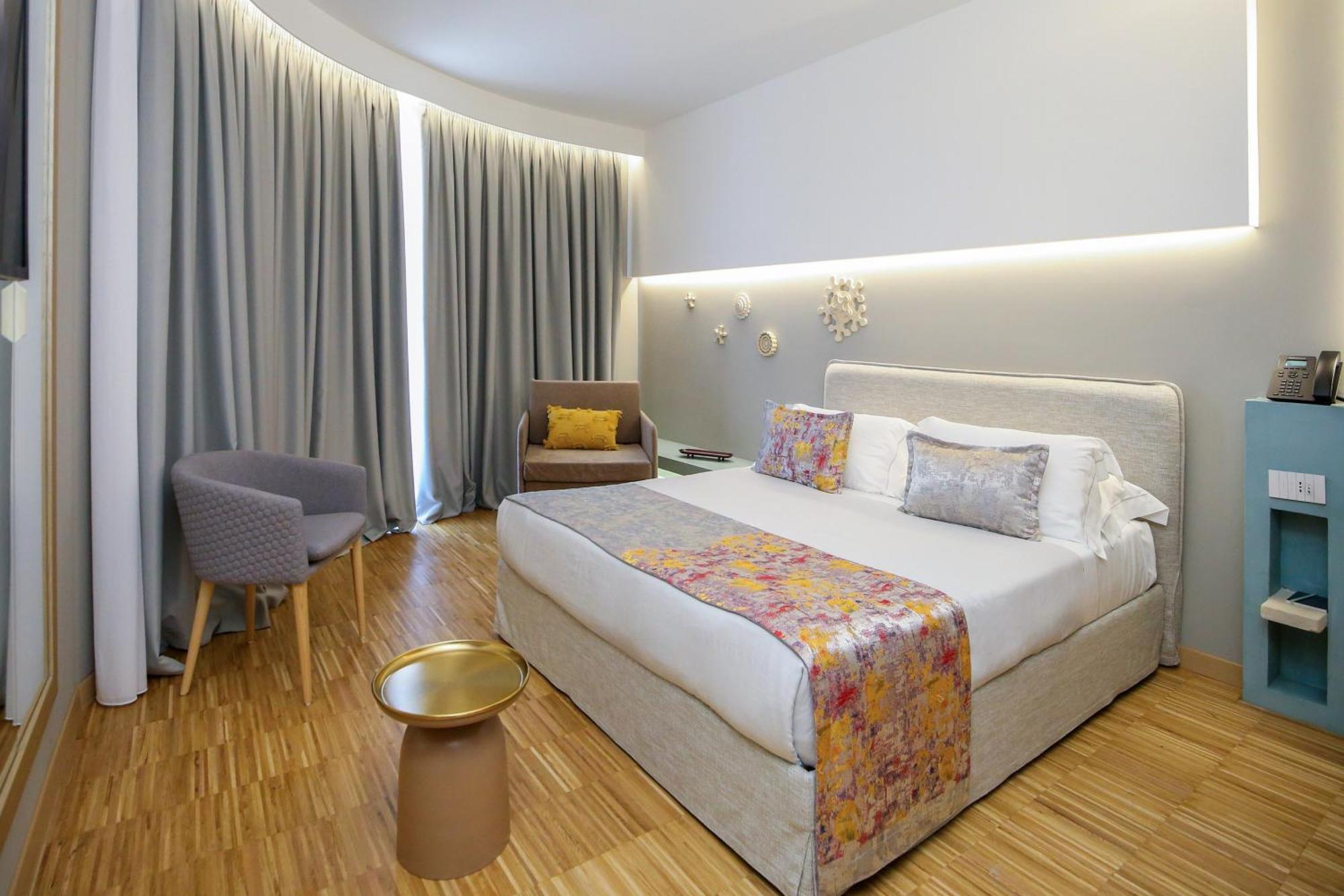 Hotel Vlora Priam, Affiliated By Melia Exterior photo