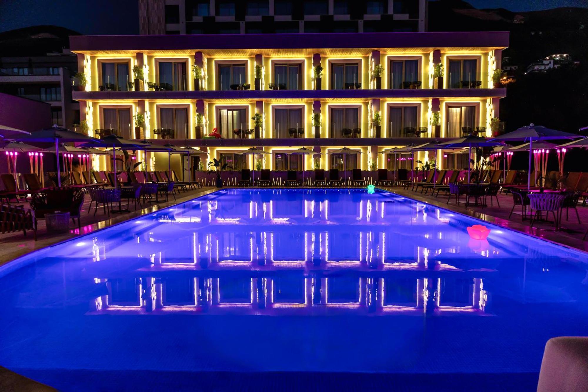 Hotel Vlora Priam, Affiliated By Melia Exterior photo