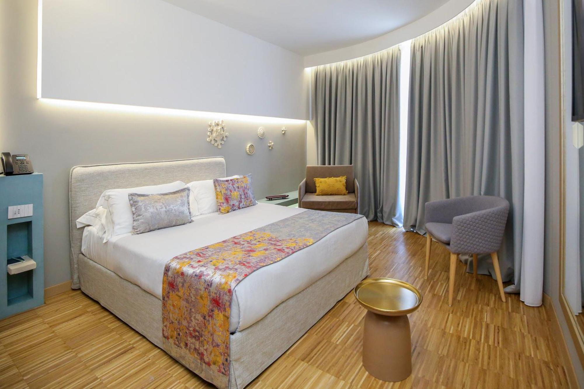 Hotel Vlora Priam, Affiliated By Melia Exterior photo